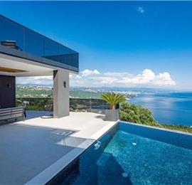 3 bedroom villa with infinity pool in Opatija, sleeps 6